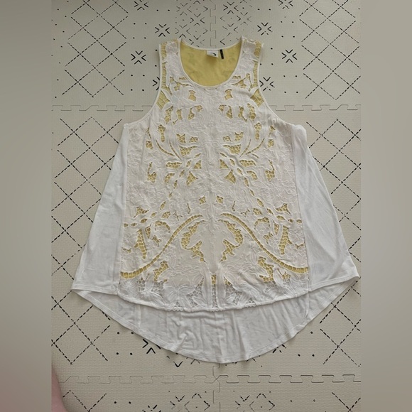 Anthropologie Akemi + Kin Filigree Lace Tank S - Picture 4 of 9